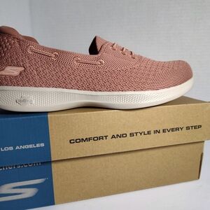 Skechers Men's Pink Knit Sneakers